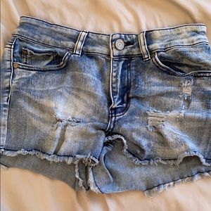 Size 7 Jean shorts!